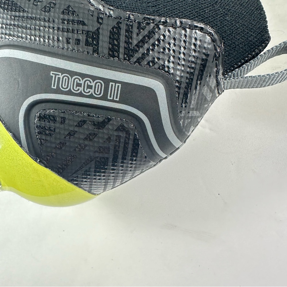 Mens UMBRO Tocco II Pro SG Sz Men 8/Women 9.5 Leather Soccer Cleats Metal Studs - Picture 8 of 11